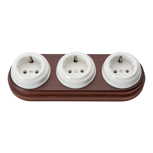 Set drei Steckdosen Porzellan